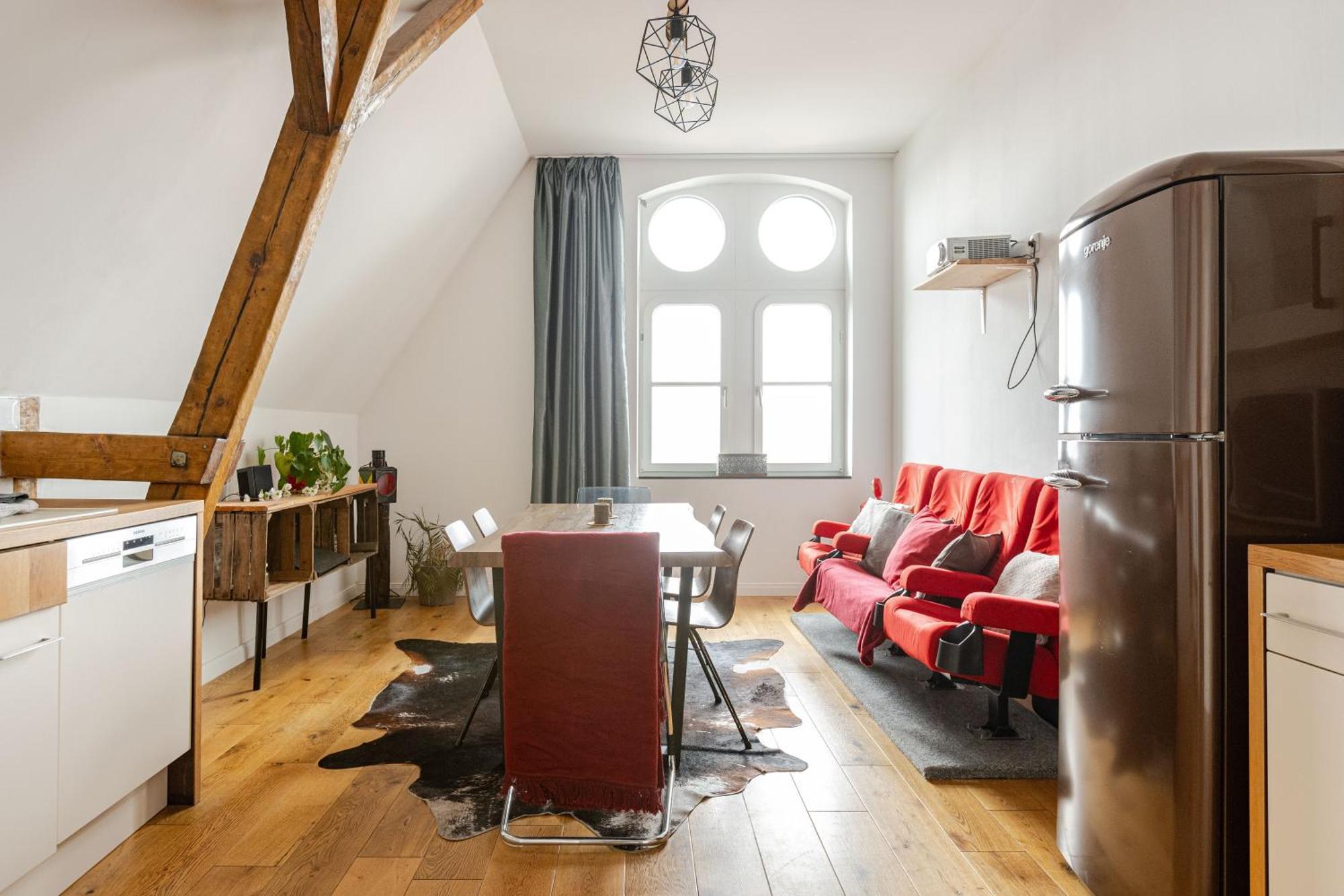 Wohnen Wie Im Schloss - Alter Bahnhof Von Kruft Kültér fotó